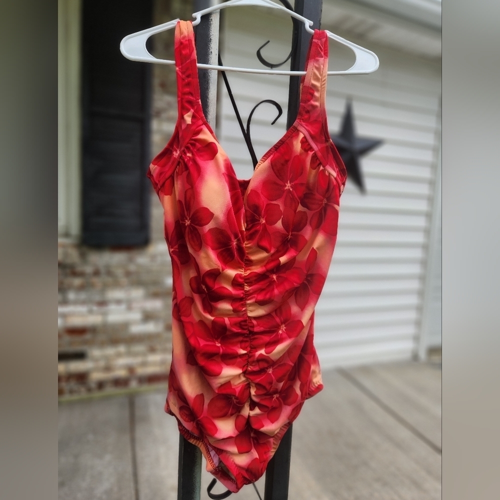 Le Cove One Piece Swimsuit 18 Full Coverage Women Red Orange Floral Bathing Suit - Picture 7 of 10